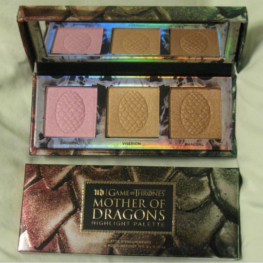 Urban Decay 'Game of Thrones' Mother of Dragons Highlight Shimmer Palette NIB